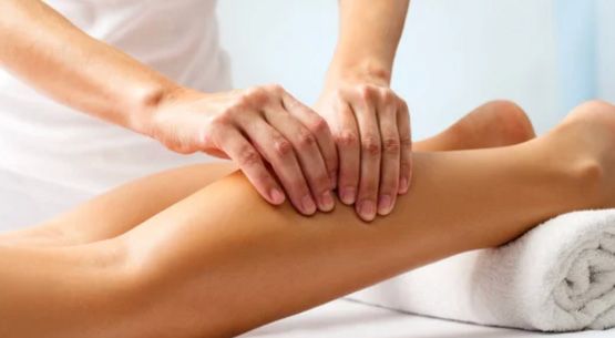 Massage Tenerife, Ocean Breeze Massage and Wellness Center Playa de las Americas - Leg Massage